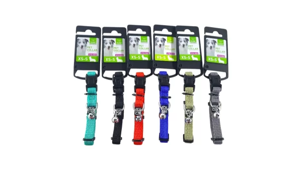 Obojky pro psy velikosti XS–S s rolničkou, délka 22–35 cm, šířka 1.2 cm, různé barvy